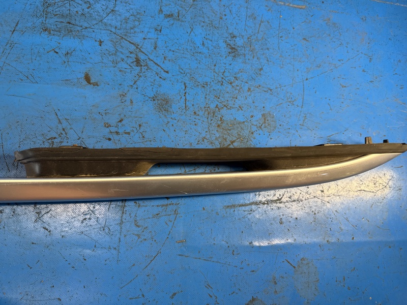 Рейлинги левые RENEGADE (BU) 14- 2015 2.4 ED6 Рейлинги левые RENEGADE (BU) 14- 2015 2.4 ED6