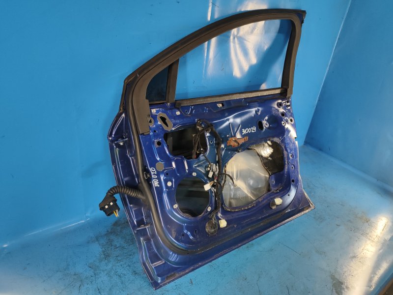 Дверь передняя правая FUSION 14- 2014 C25HDEX