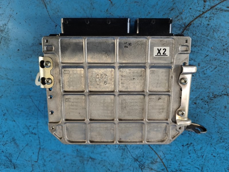 Блок управления двигателем PRIUS - 30 09-17