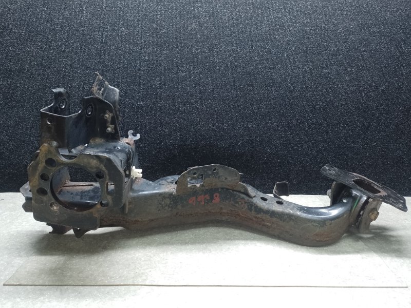 Рычаг задней подвески продольный правый NISSAN X-TRAIL/ROGUE T32 13-20 2.5 QR25DE Рычаг задней подвески продольный правый NISSAN X-TRAIL/ROGUE T32 13-20 2.5 QR25DE