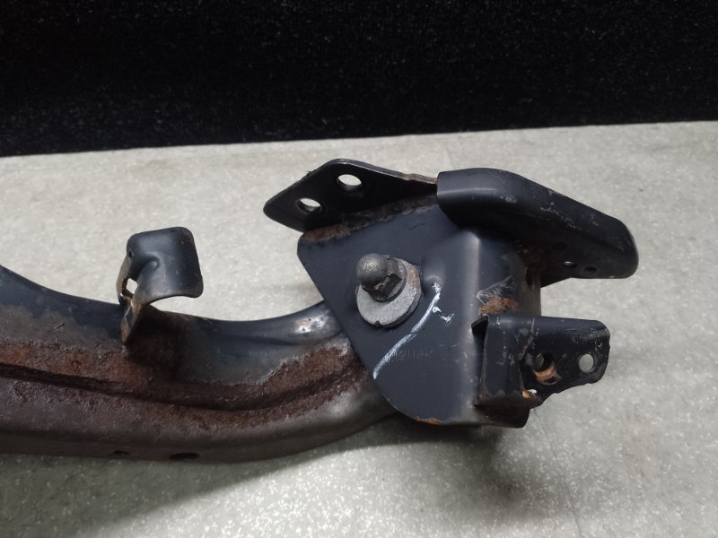 Рычаг задней подвески продольный левый X-TRAIL/ROGUE T32 13-20 2016 2.5 QR25DE Рычаг задней подвески продольный левый X-TRAIL/ROGUE T32 13-20 2016 2.5 QR25DE