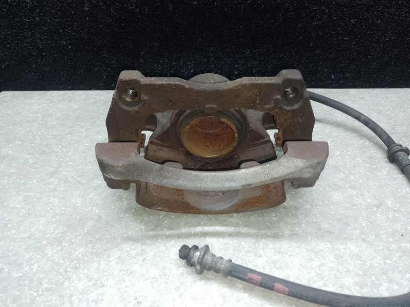 Суппорт тормозной передний правый NISSAN X-TRAIL/ROGUE T32 13-20 2.5 QR25DE