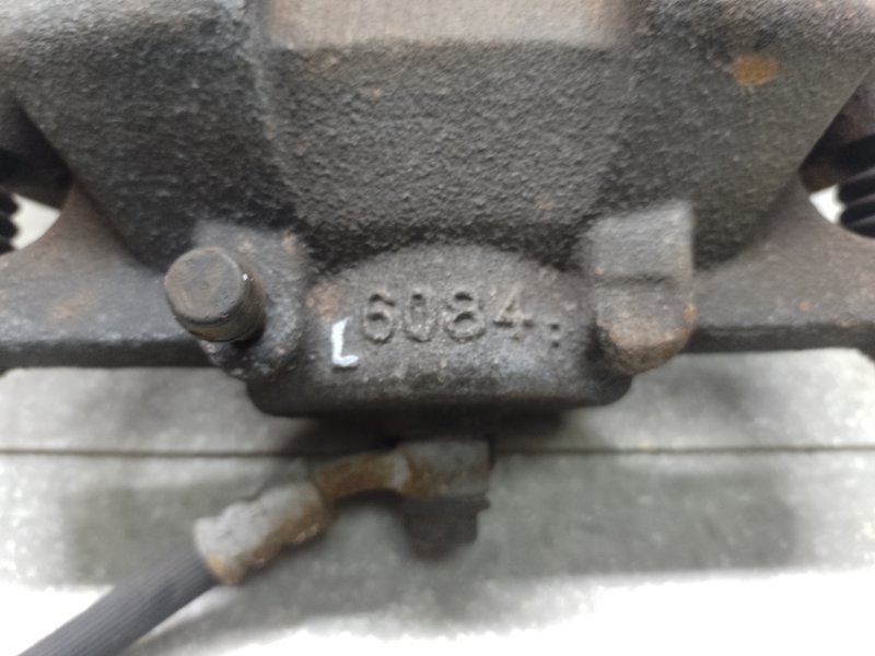 Суппорт тормозной передний левый X-TRAIL/ROGUE T32 13-20 2016 2.5 QR25DE