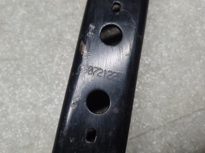 Рычаг задней подвески поперечный нижний правый X-TRAIL/ROGUE T32 13-20 2016 2.5 QR25DE