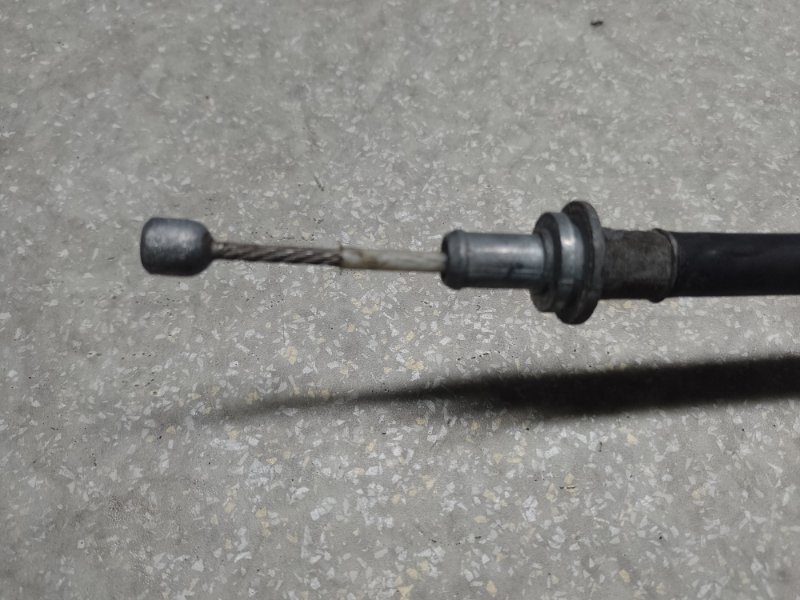 Трос стояночного тормоза правый NISSAN X-TRAIL/ROGUE T32 13-20 2.5 QR25DE