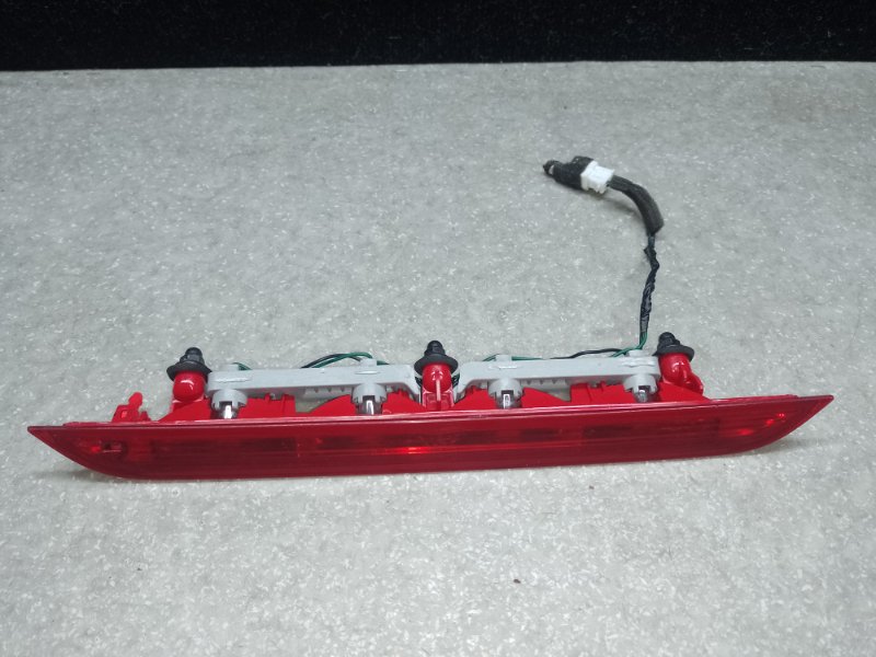 Стоп-сигнал HYUNDAI ACCENT RB 10- 2014 ХЭТЧБЭК 1.6 G4FD 92700-1R200 Б/У