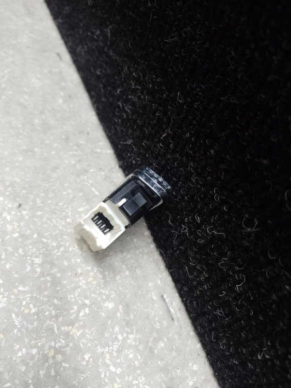 Кнопка центрального замка передняя правая LINCOLN MKZ 13-20