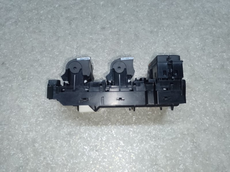 Блок управления стеклоподъемниками NX 14-21 2020 8ARFTS 2.0TURBO