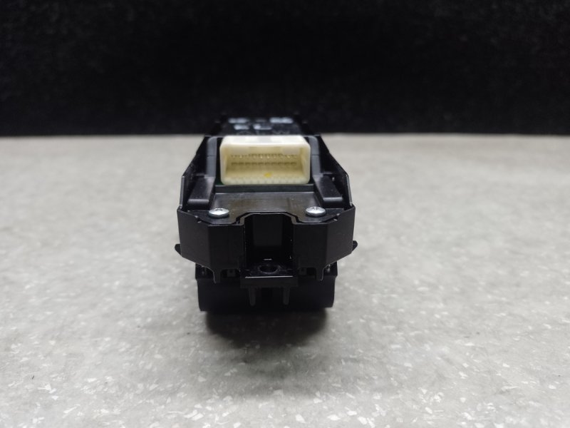 Блок управления стеклоподъемниками LEXUS NX 14-21 8ARFTS 2.0TURBO