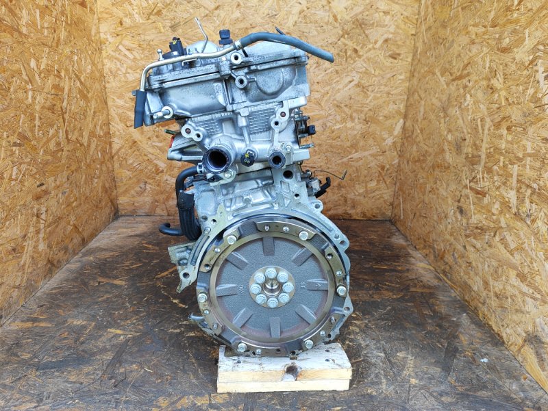 Двигатель бензин TOYOTA PRIUS - 30 09-17 2ZR-FXE Б/У