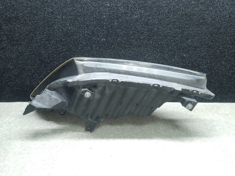 Фара правая ACURA TLX 14-17 2.4 K24W7