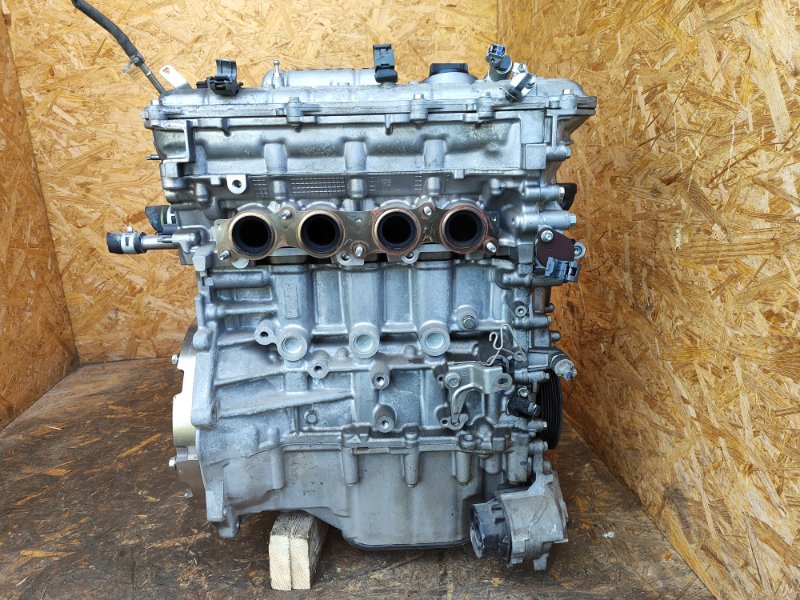 Двигатель бензин TOYOTA PRIUS PLUS 11-14 2ZR-FXE Б/У
