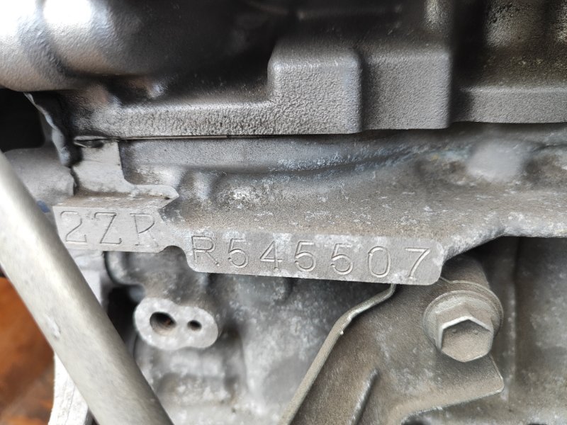 Двигатель бензин PRIUS PLUS 11-14