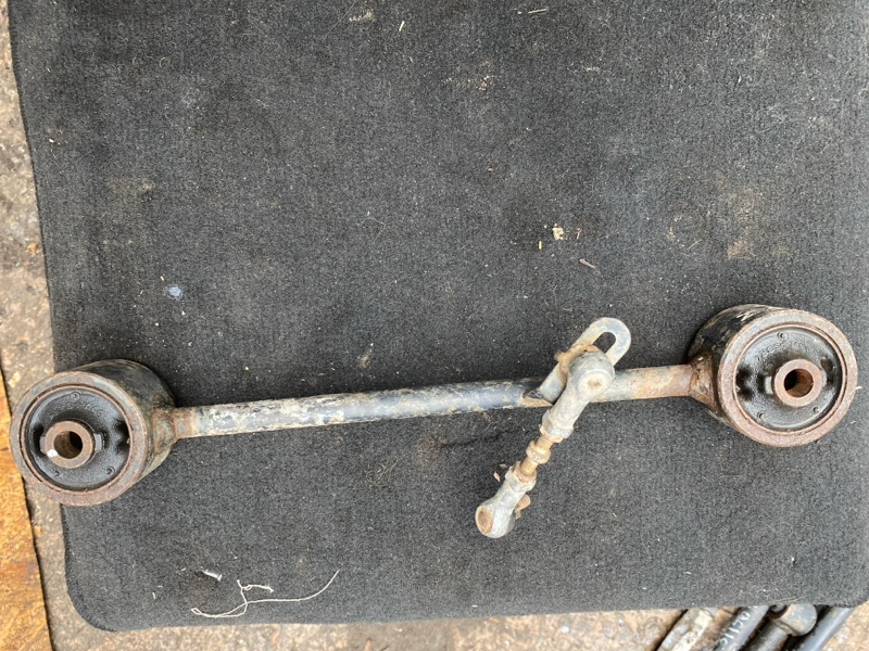 Рычаг задней подвески продольный задний левый TOYOTA LAND CRUISER PRADO 120 02-09 48710-35070 Б/У