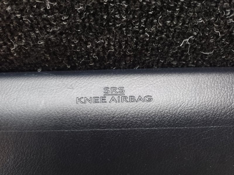 Подушка безопасности в колени передняя правая CT200 11-17 2013 1.8 2ZRFXE