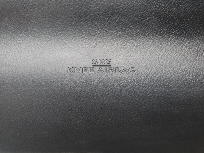 Подушка безопасности в колени передняя левая CT200 11-17 2013 1.8 2ZRFXE