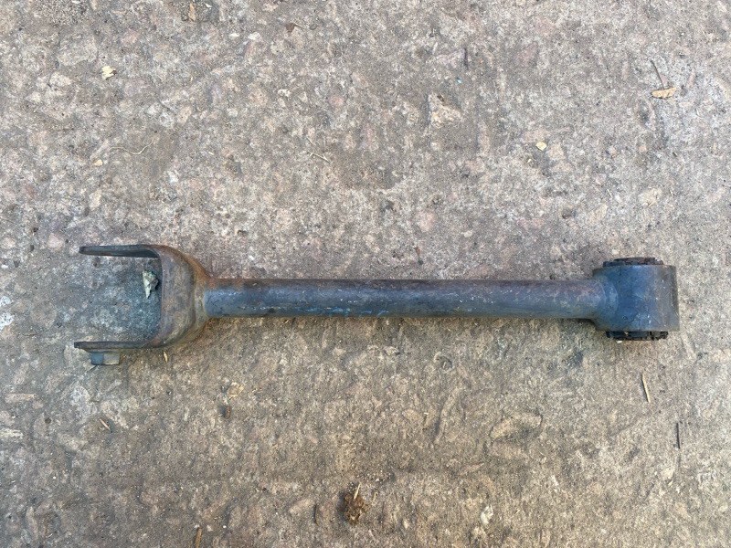 Рычаг задней подвески поперечный нижний задний правый MAZDA CX-5 (KE) 11-17 Б/У