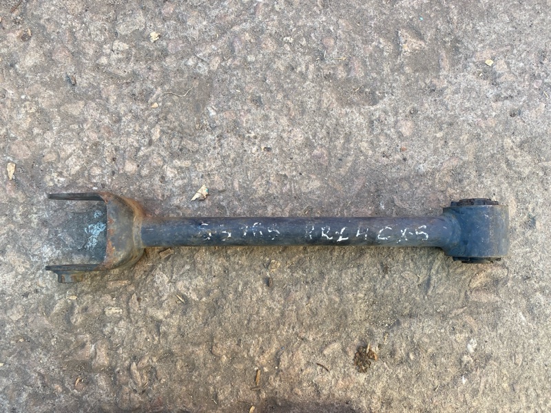 Рычаг задней подвески поперечный нижний задний левый CX-5 (KE) 11-17