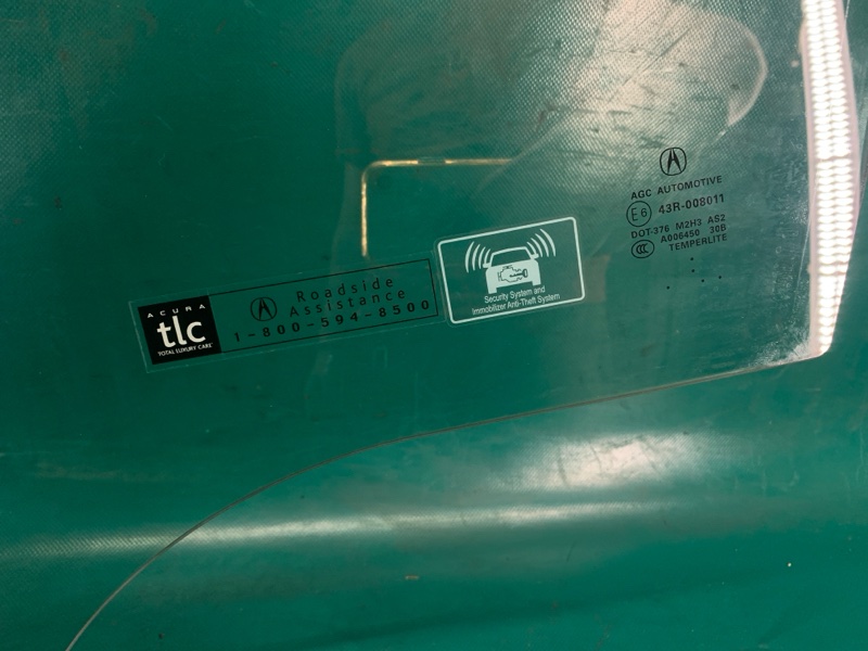 Стекло двери переднее левое ACURA MDX (YD2) 06-13 3.7 J37A1