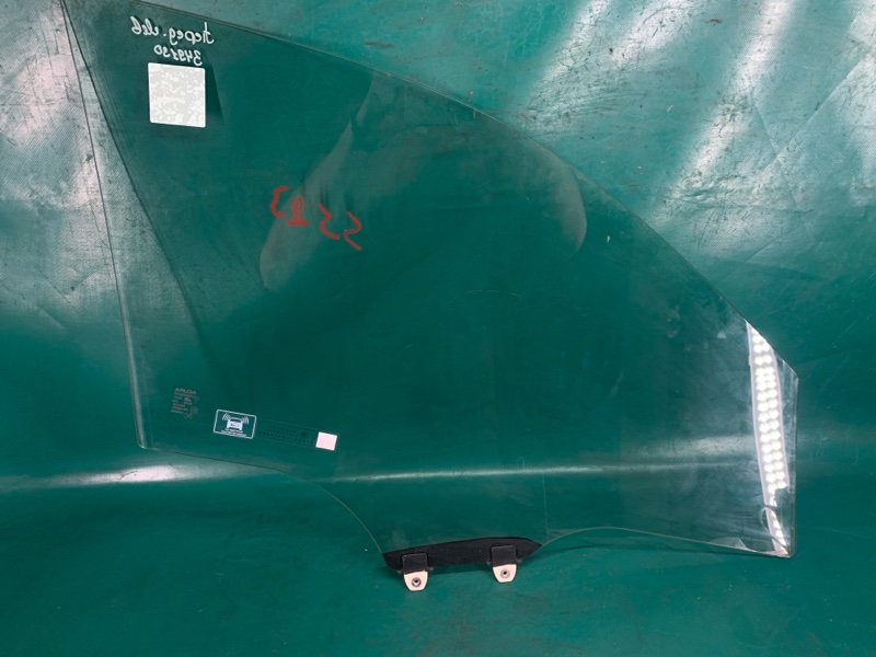 Стекло двери переднее левое ACURA MDX (YD2) 06-13 3.7 J37A1