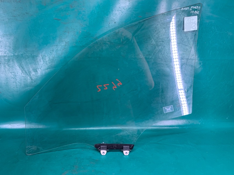 Стекло двери переднее правое MDX (YD2) 06-13 2009 3.7 J37A1