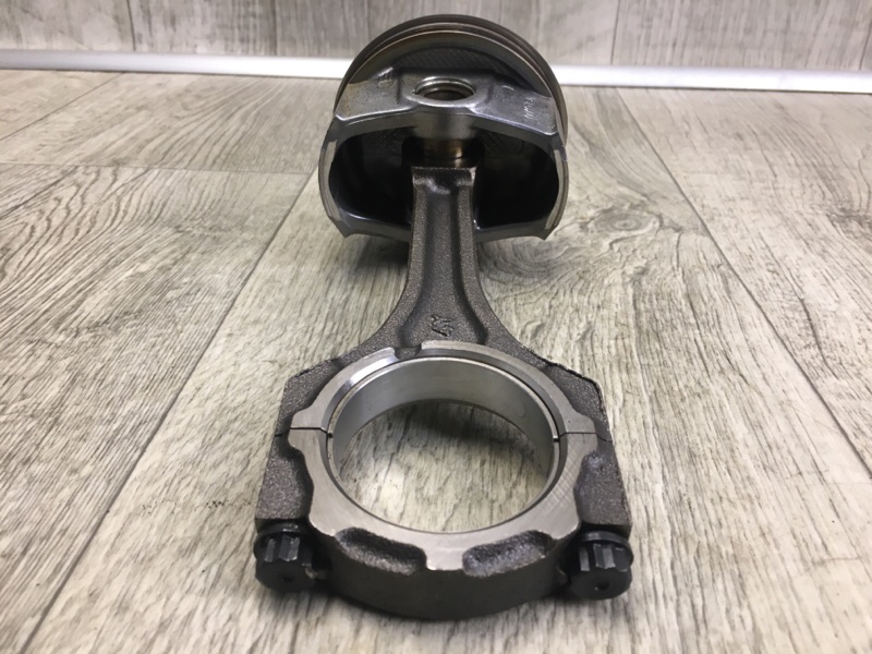 Шатун VENZA 09-16 Внедорожник 3.5 2GR