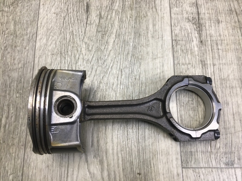 Шатун VENZA 09-16 Внедорожник 3.5 2GR