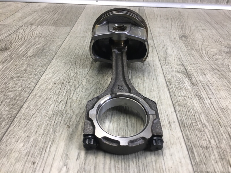 Шатун VENZA 09-16 Внедорожник 3.5 2GR