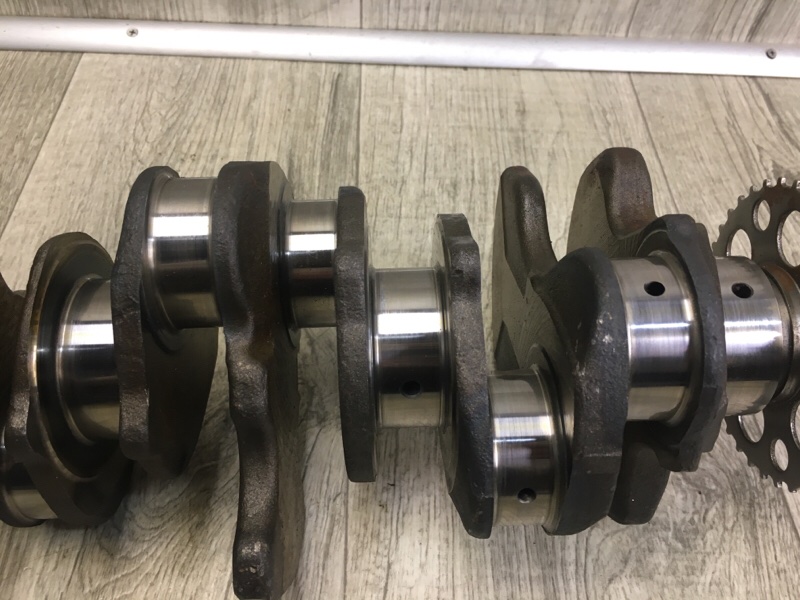 Коленвал VENZA 09-16 Внедорожник 3.5 2GR