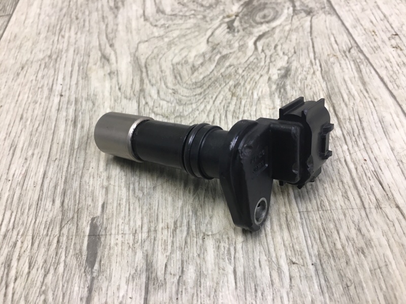 Датчик положения коленвала VENZA 09-16 Внедорожник 3.5 2GR