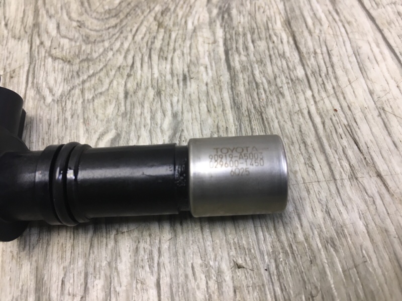 Датчик положения коленвала VENZA 09-16 Внедорожник 3.5 2GR