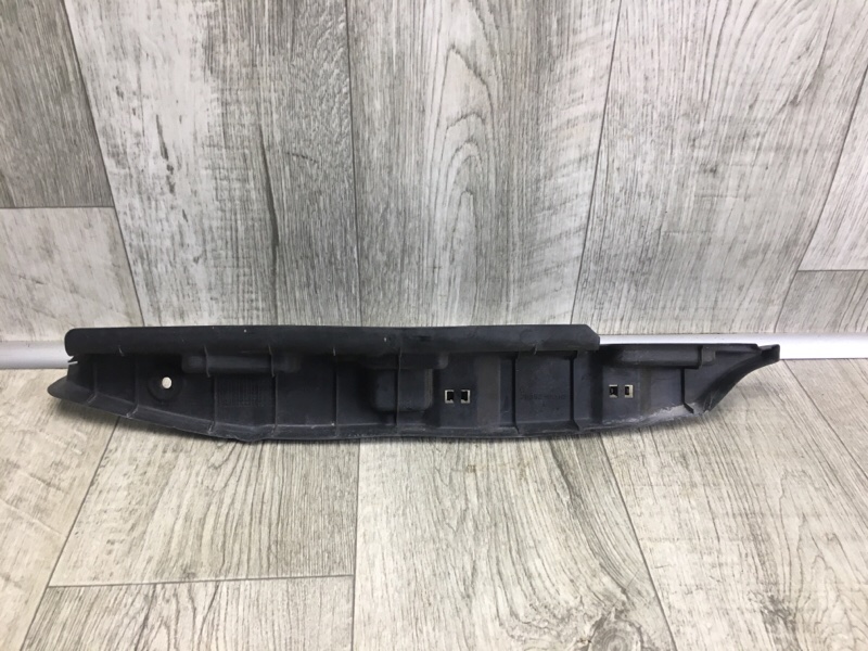 Пыльник крыла левый SUZUKI SX4 06-13 J20A