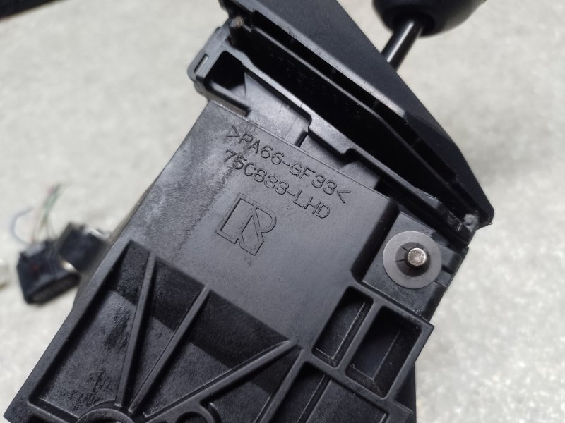 Кулиса АКПП CT200 11-17 2013 1.8 2ZRFXE