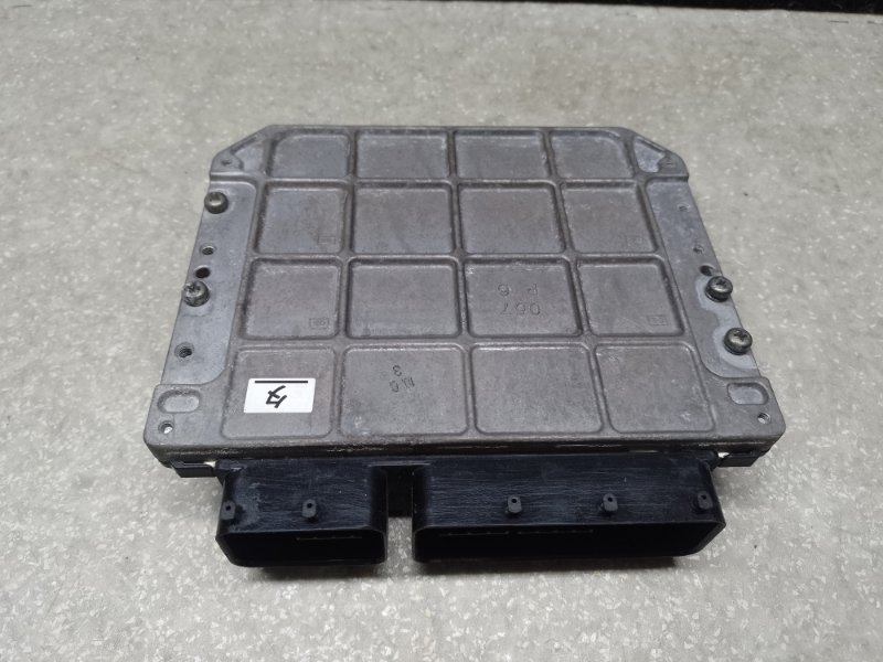 Блок управления двигателем CT200 11-17 2013 1.8 2ZRFXE