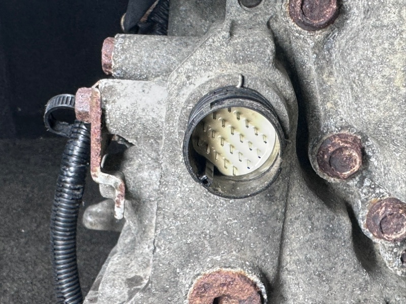 АКПП OUTLANDER XL 05-13