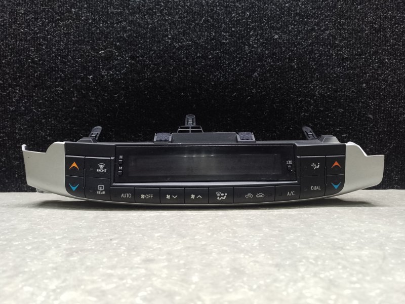 Блок управления печкой LEXUS CT200 11-17 2013 1.8 2ZRFXE 55905-76050 Б/У