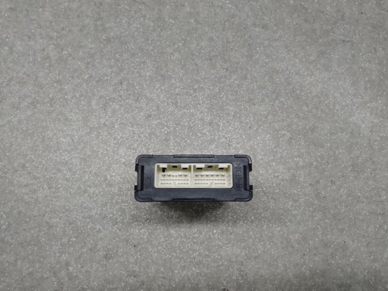 Блок управления АКПП LEXUS CT200 11-17 1.8 2ZRFXE