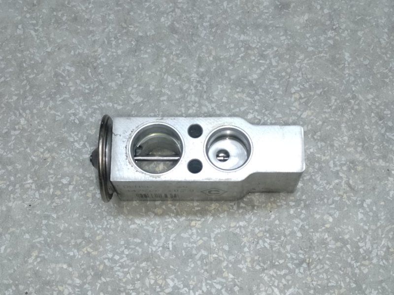 Клапан кондиционера LEXUS CT200 11-17 1.8 2ZRFXE