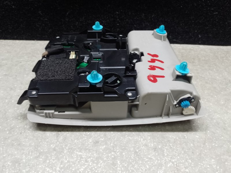 Плафон салона CT200 11-17 2013 1.8 2ZRFXE