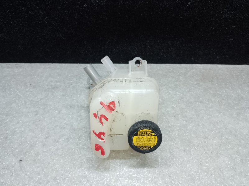 Расширительный бачок инвертора CT200 11-17 2013 1.8 2ZRFXE