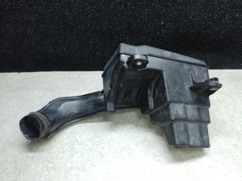 Резонатор воздушного фильтра CT200 11-17 2013 1.8 2ZRFXE