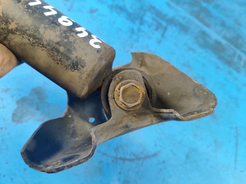 Амортизатор задний GRAND CARAVAN 08- 2013 3.6 ERB Амортизатор задний GRAND CARAVAN 08- 2013 3.6 ERB