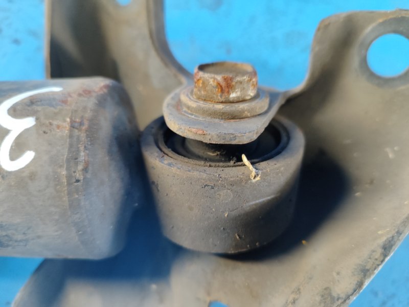 Амортизатор задний GRAND CARAVAN 08- 2013 3.6 ERB Амортизатор задний GRAND CARAVAN 08- 2013 3.6 ERB