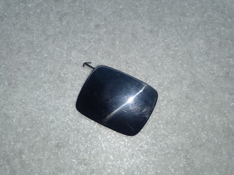 Заглушка буксировочного крюка передняя левая LEXUS CT200 11-17 2013 1.8 2ZRFXE 52128-76901 Б/У