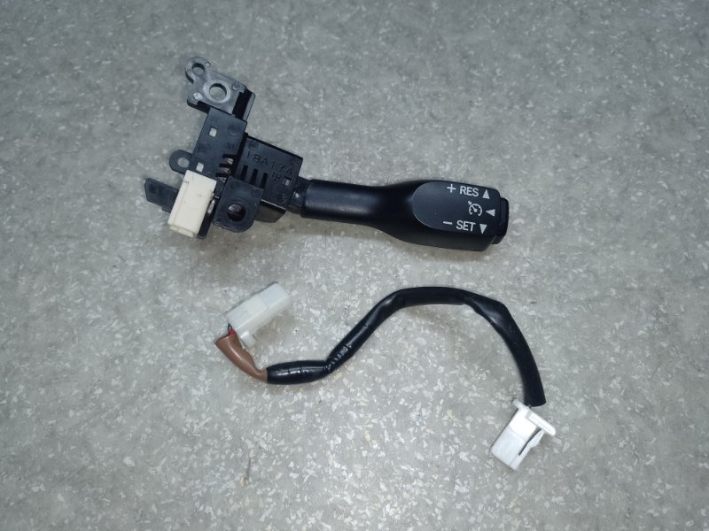 Переключатель круиз-контроля LEXUS CT200 11-17 2013 1.8 2ZRFXE 84632-34011 Б/У