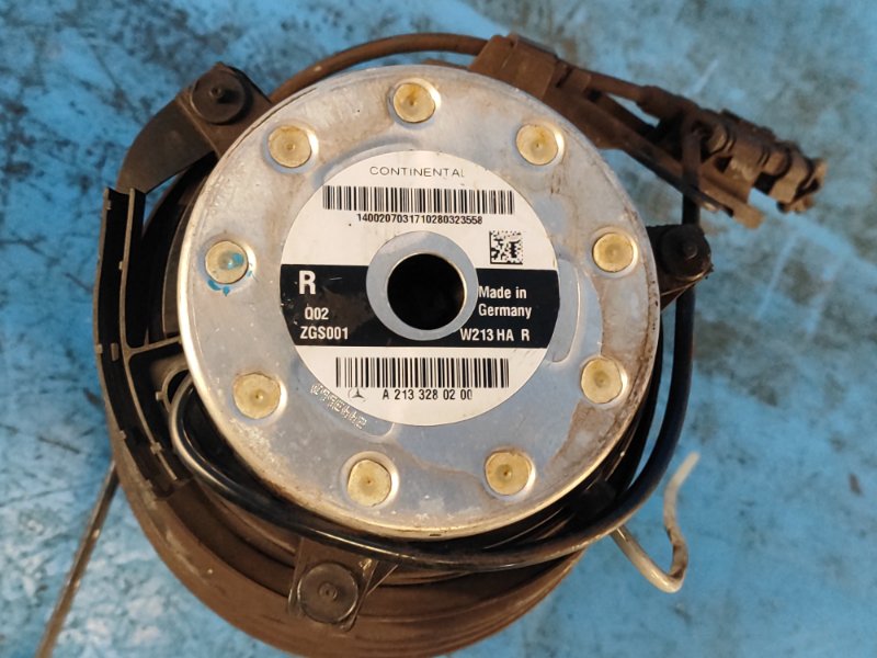 Подушка пневмоподвески задняя правая MERCEDES GLC -CLASS X253 15-19 M276823 3.0L Подушка пневмоподвески задняя правая MERCEDES GLC -CLASS X253 15-19 M276823 3.0L