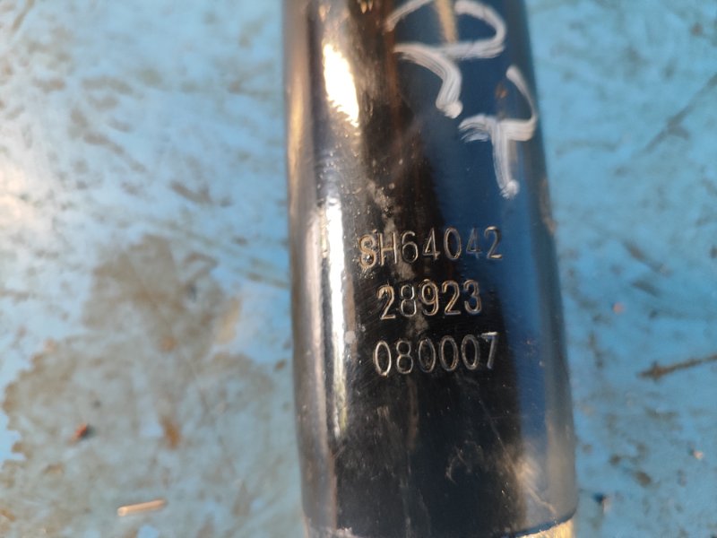 Амортизатор задний GRAND CARAVAN 08- 2014 3.6 ERB Амортизатор задний GRAND CARAVAN 08- 2014 3.6 ERB