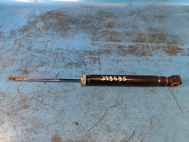 Запчасть амортизатор задний TOYOTA SIENNA 11-16 2015 3.5 2GR-FE 4853109B00 Б/У Амортизатор задний TOYOTA SIENNA 11-16 2015 3.5 2GR-FE 4853109B00 Б/У