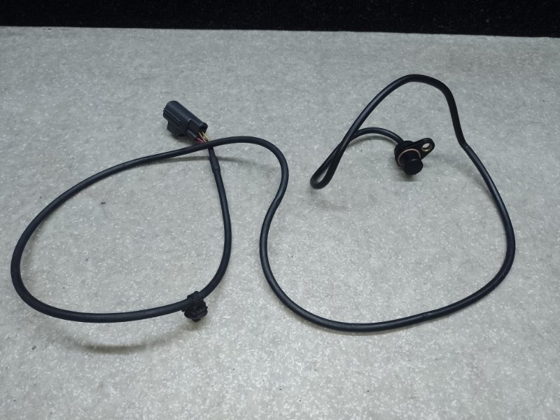 Запчасть датчик угла поворота руля MAZDA 3 BK 03-08 B32H-32-J20 Б/У Датчик угла поворота руля MAZDA 3 BK 03-08 B32H-32-J20 Б/У