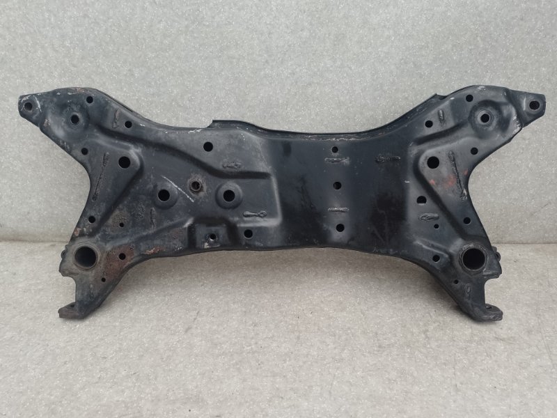 Балка передней подвески MITSUBISHI OUTLANDER XL 05-13 3.0